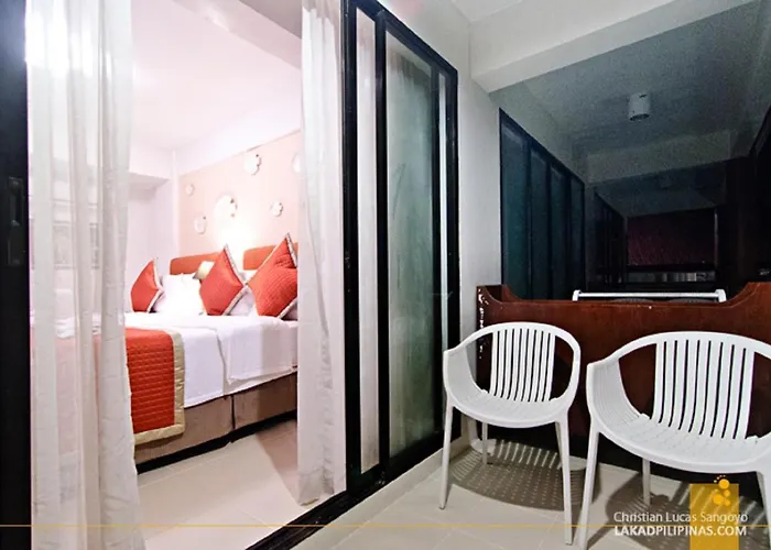 White House Beach Resort